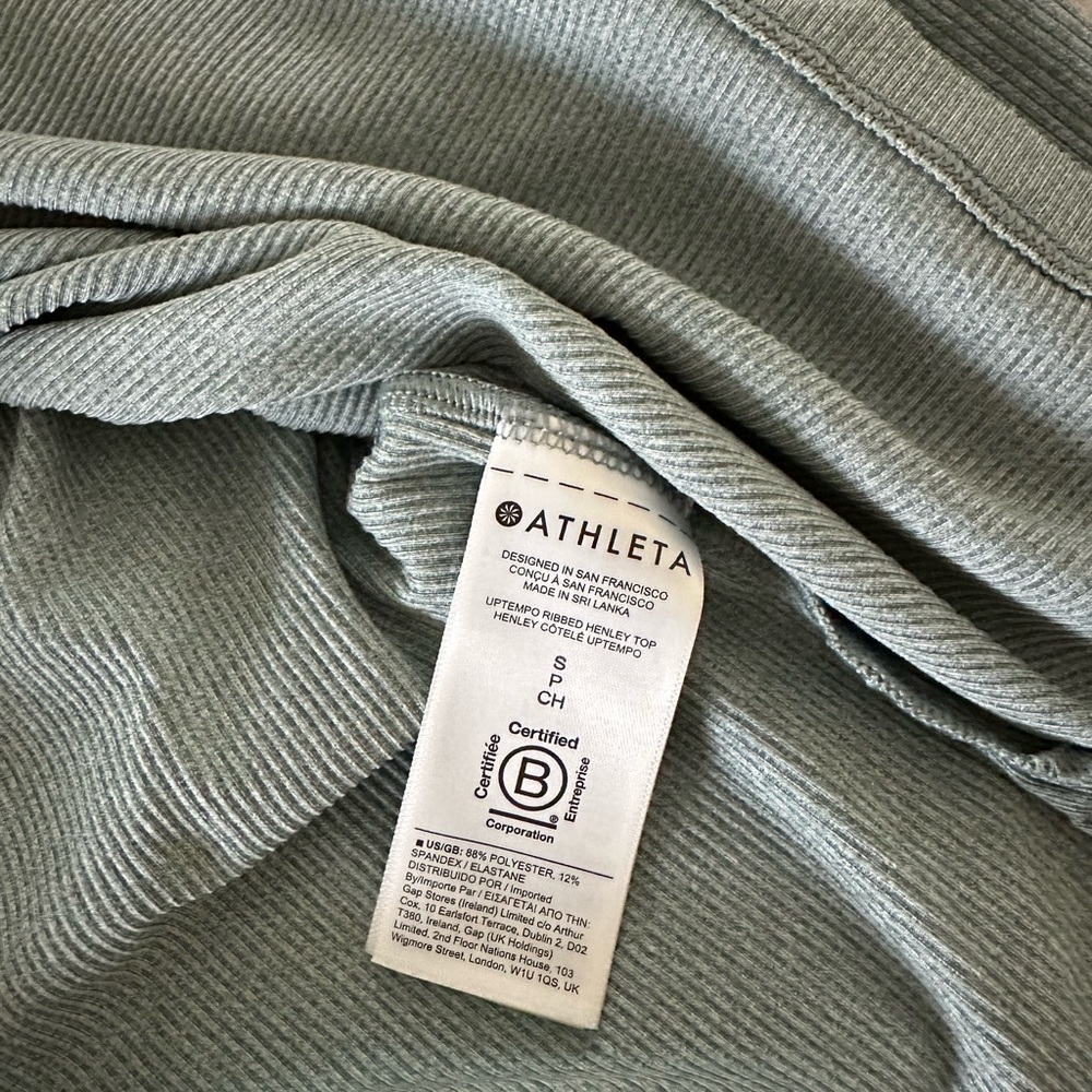 Athleta size S Henley ribbed top - Picture 6 of 6